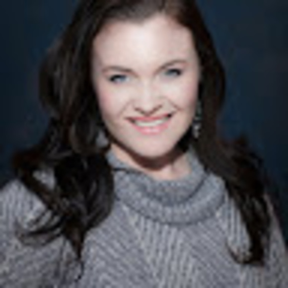 Meet your Posher, Angela - Picture 1 of 1